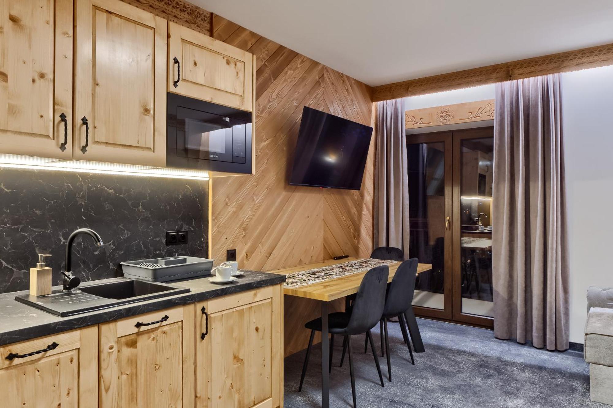 Apartamenty Willa Kamila Zakopane Z Jacuzzi Luaran gambar